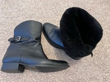 Super L K BENNETT Genuine