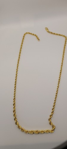 Stunning 9ct gold - 9ct, graduating
