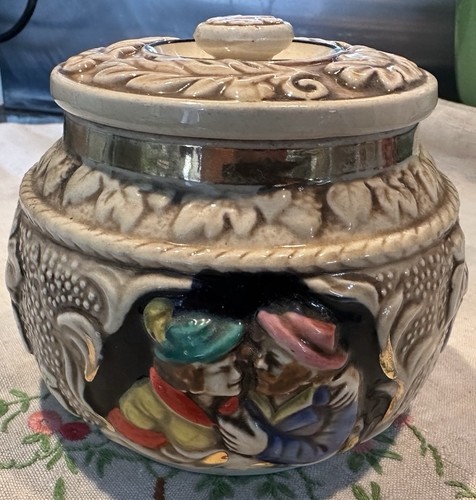 Majolica style ceramic tobacco - majolica,