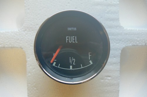 Smiths fuel gauge - smiths,