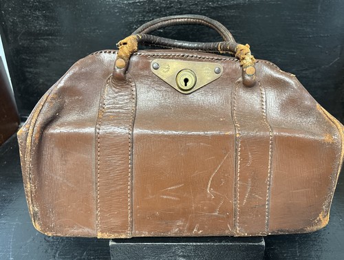 Antique brown leather doctors - antique,