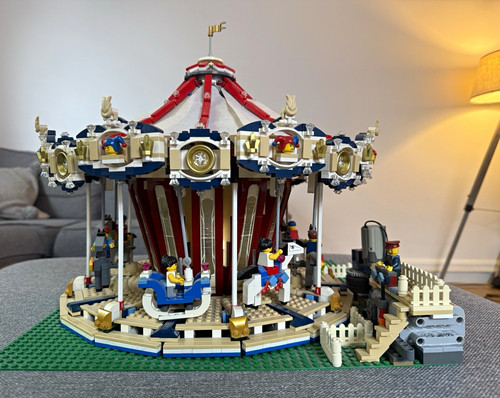 Lego grand carousel 10196 - grand,
