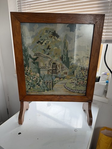 Antique oak fire screen - , with