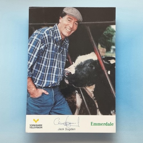 Emmerdale cast card c1995 - cast,