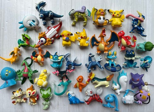 Pokemon figures lot - lot, japanese