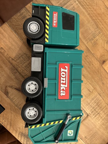 Tonka recycling garbage truck - garbage,