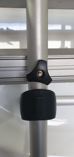 Thule style replacement thumb