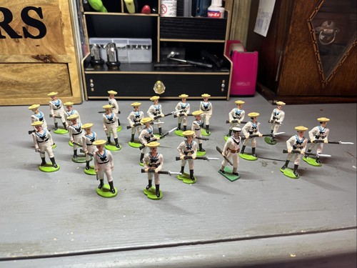 Good soldiers die cast - cast, 23