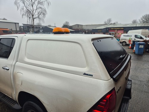 White hilux mk8 - white, mk8-9,