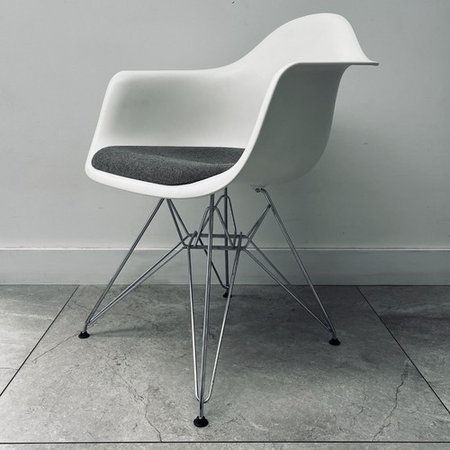 Genuine charles eames - genuine,