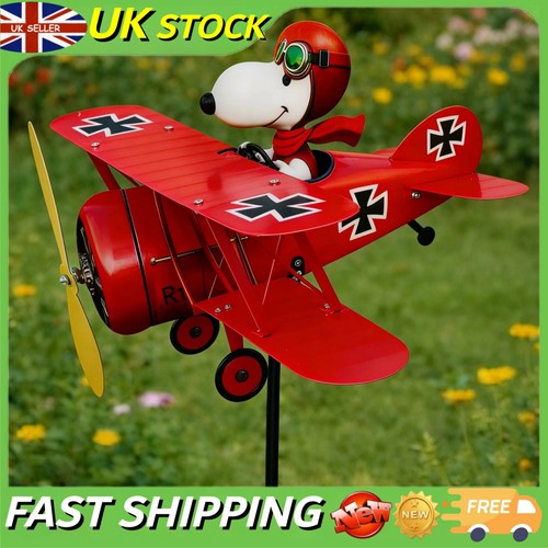 Snoopy pilot flying biplane - pilot,