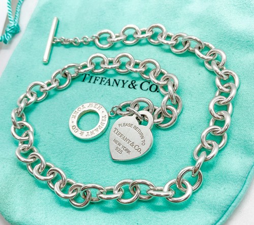 Tiffany return to - &,