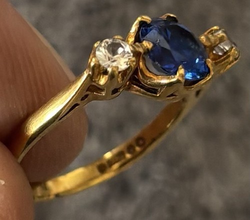 Gold ring with - ring, &