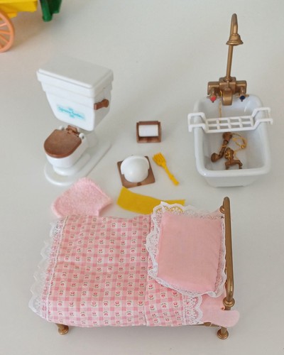 Vintage sylvanian families - sylvanian,