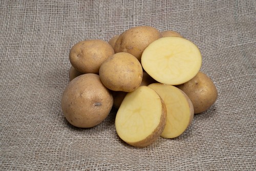 5kg fresh potatoes ready - fresh, to