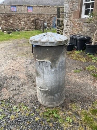 Large vintage galvanised metal - large,