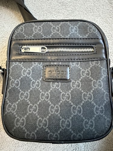 Gucci supreme monogram - gucci,