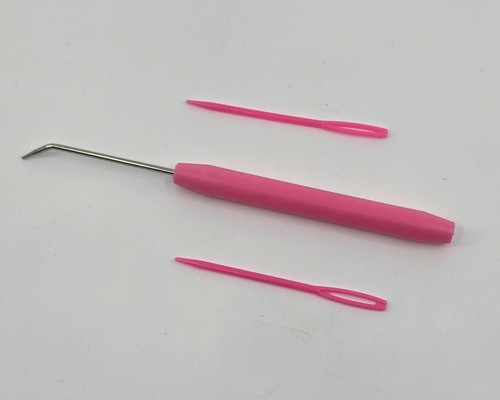 Loom hook plastic needle - &,