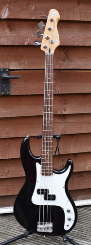 Cruiser crafter bass - by, p-bass