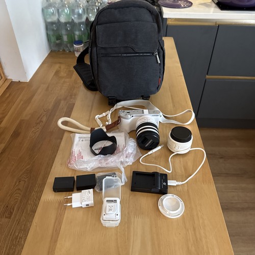 Samsung nx300 aps mirrorless - samsung,