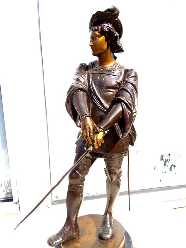 Antique bronzed spelter statue - bronzed,