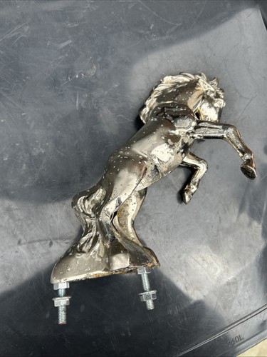 Vintage classic rearing horse - rearing,