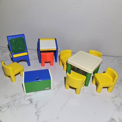Vtg little tikes dollhouse - vtg,