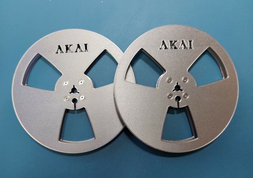 Akai reel - to,