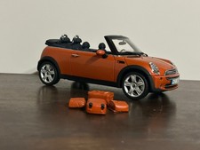 Kyosho 1:18 Mini Cooper