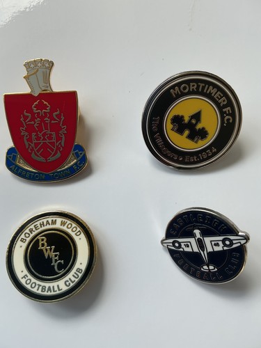 Football crest pin badges - football,