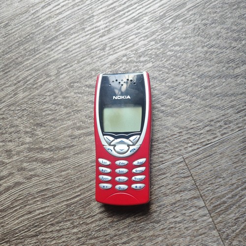 Nokia 8210 mobile - phone, not