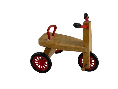 Wooden figure tricycle 5 - x,