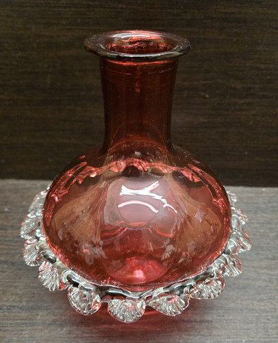 Antique cranberry glass - , vase