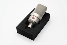 Neumann TLM 103 –