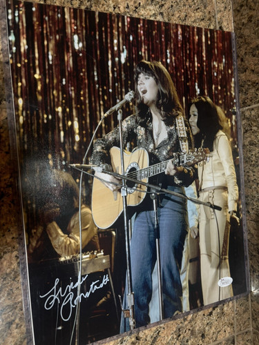 Linda ronstadt gorgeous - ronstadt,