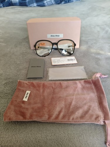 Miu smu - miu, brand