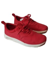 Nike Air MAX Women 8.5 Red