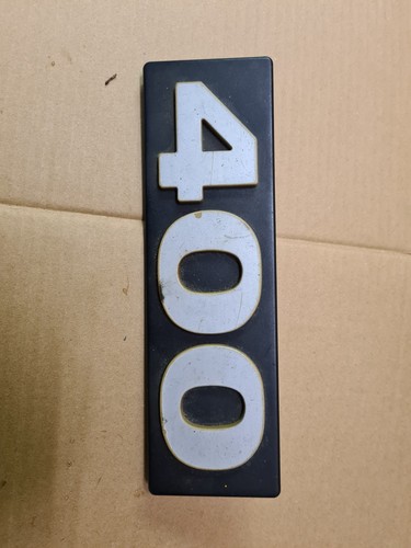 Scania 400 badge - 400,