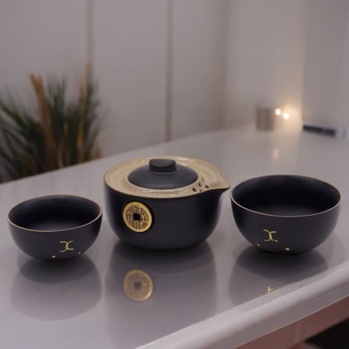 Money cat teapot - money,