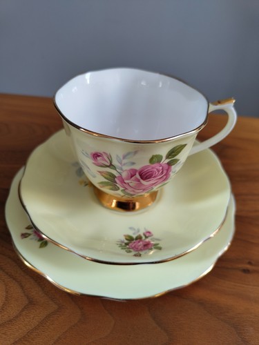 Imperial china yellow - china,