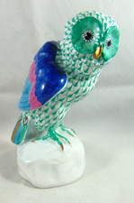 HEREND OWL ON ROCK GREEN