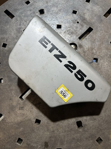 Early etz 250 airbox - 250,