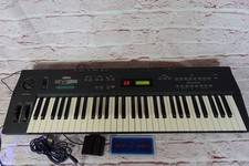 YAMAHA SY35 Synthesizer 61Key