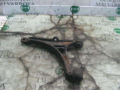 Front left lower suspension - left,