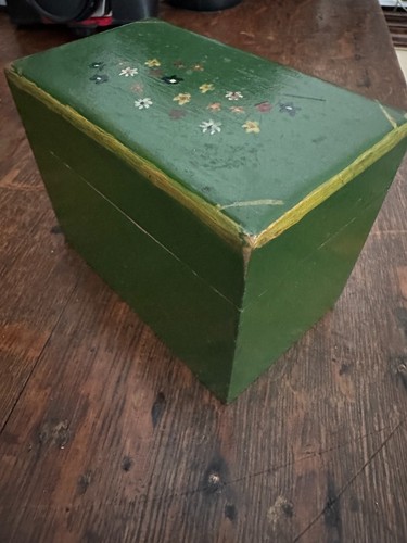 Hand painted vintage - vintage, playing