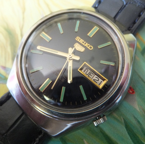 Seiko 7009 5210 1993 - 7009-5210, black