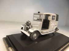 1:76 Oxford 76AT003 - Austin