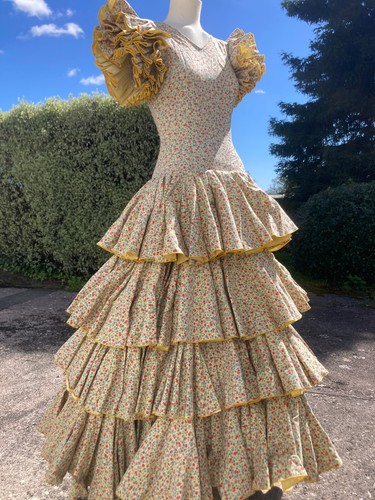 Handmade vintage flamenco - vintage,
