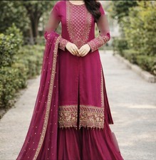 Women's Asian Pakistani