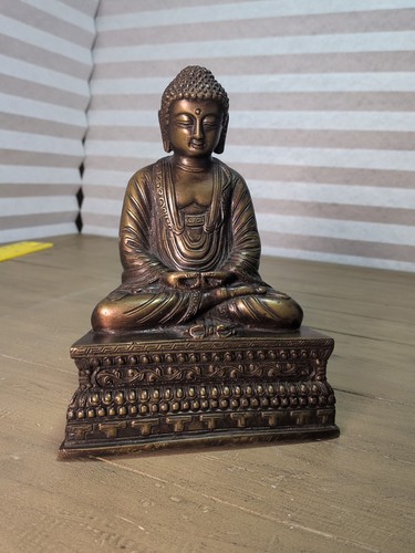 Heavy cast bronze buddha - cast,